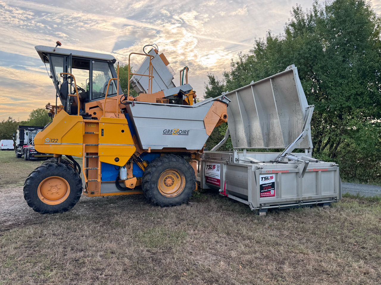 tsl16-transport-bennes_cuve-vendanges_02